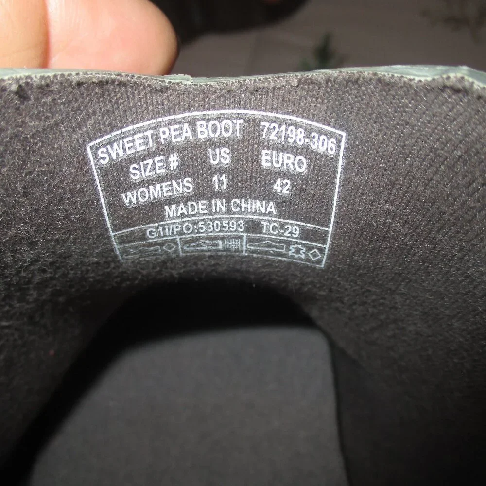 Women's BOGS Ankle Boots size 11 Olive Green - Picture 8 of 8